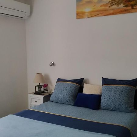 פרפיניין Chambres Climatisees Confort,Wifi, Gare Tgv,Parking,Pt Dejeuner מראה חיצוני תמונה